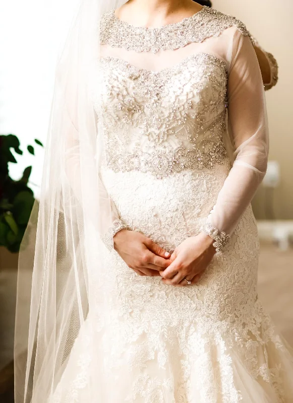 Super Deal Allure Bridals 9305