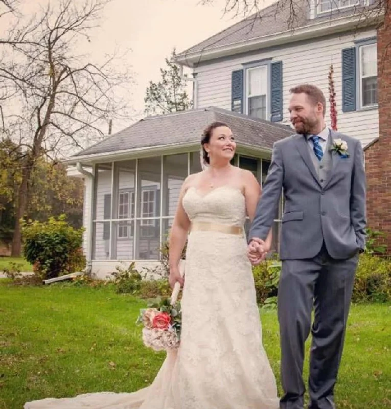Overstock Sale Allure Bridals 9309
