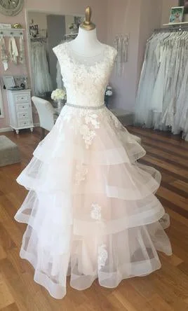Take Advantage Allure Bridals 9321