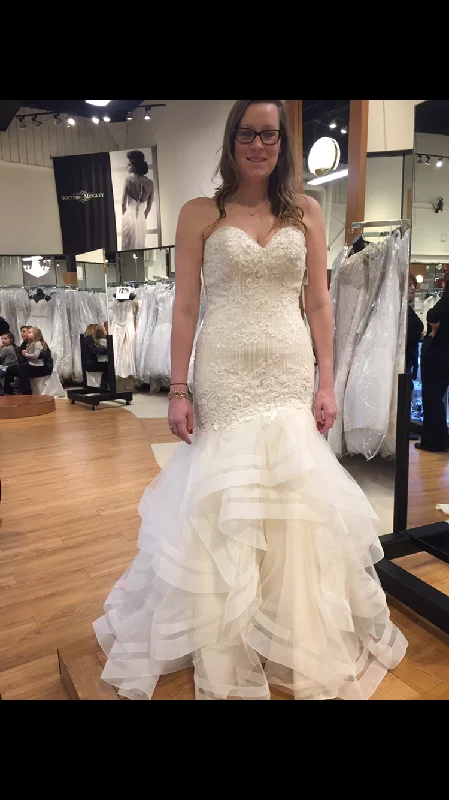 Get It Before It’s Gone Allure Bridals 9364