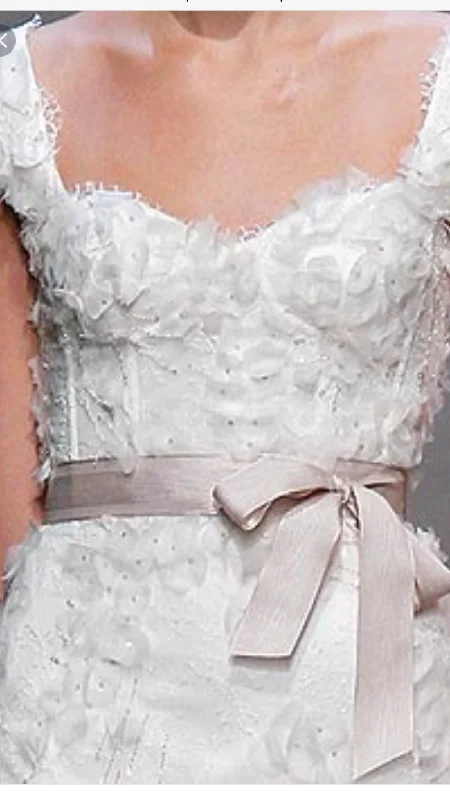 Final Sale Monique Lhuillier Aspen Dress