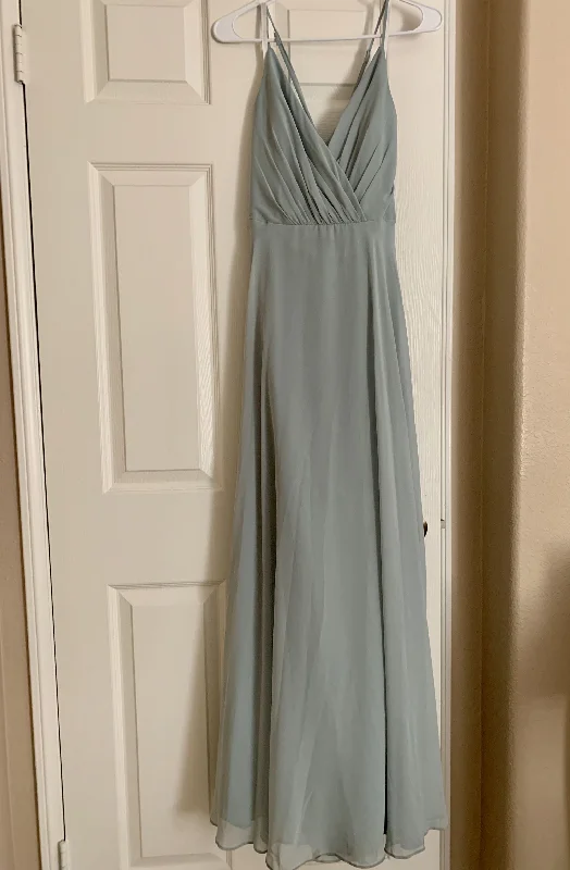 Huge Discounts David's Bridal Spaghetti Strap Full Skirt Bridesmaid
