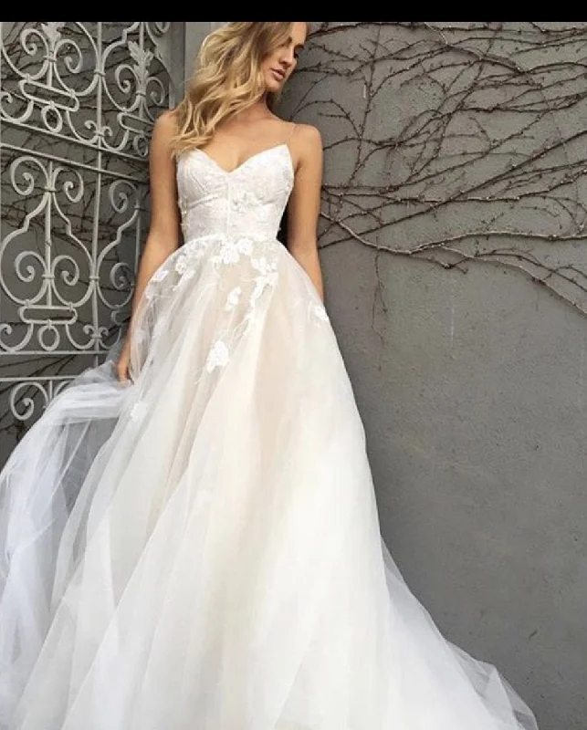 Blowout Deals Monique Lhuillier Astor