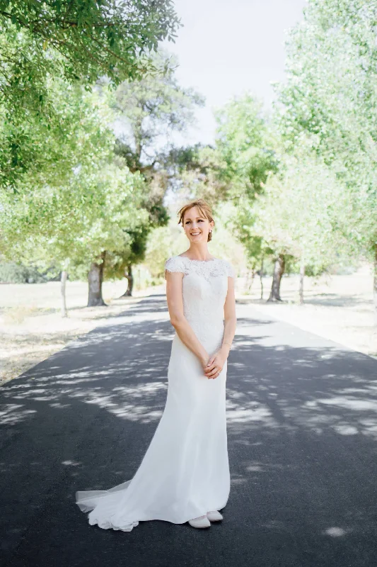 Act Now Pronovias Onesi