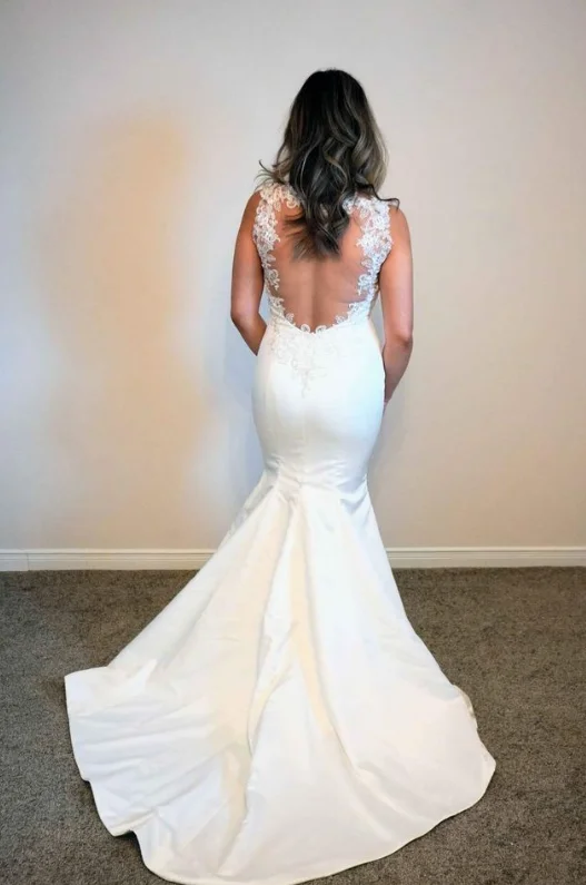 Steals and Deals Mikaella Keyhole Back Mermaid