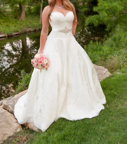 Inventory Reduction Allure Bridals 9303