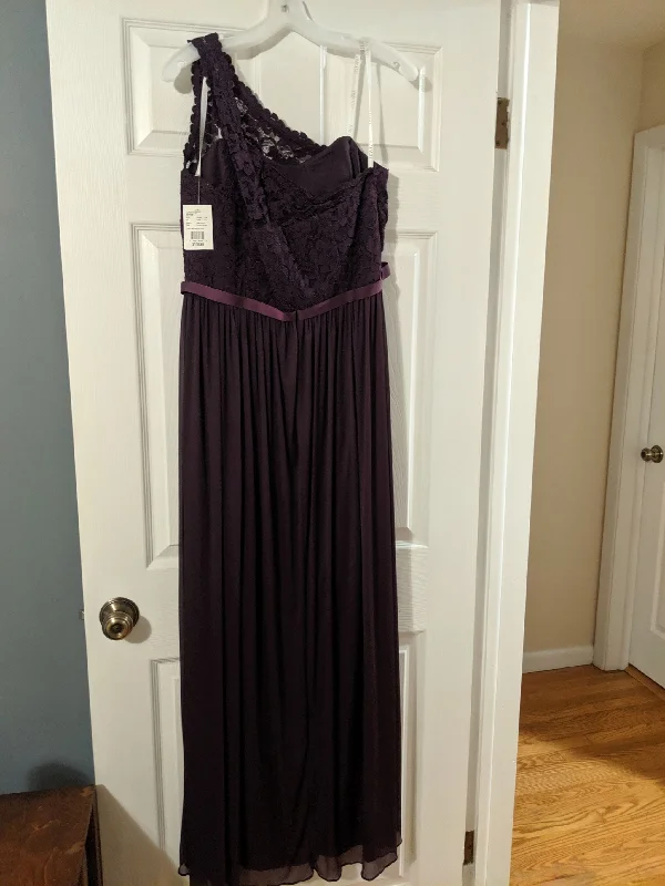 Price Buster David's Bridal F17063