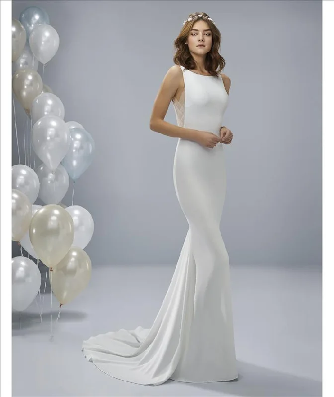 Markdown Madness Pronovias Onaga