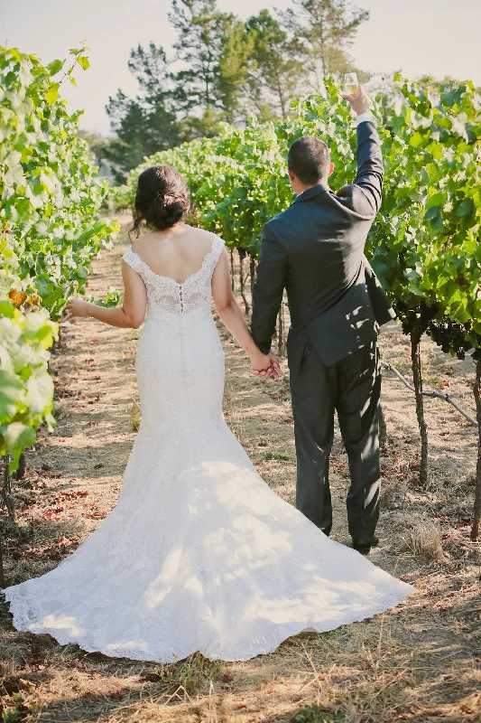Hurry In Allure Bridals 9322