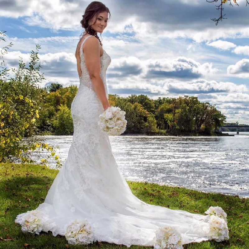 Exclusive Savings Allure Bridals 9356