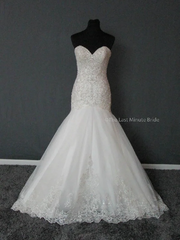 Special Promotion Allure Bridals 9325