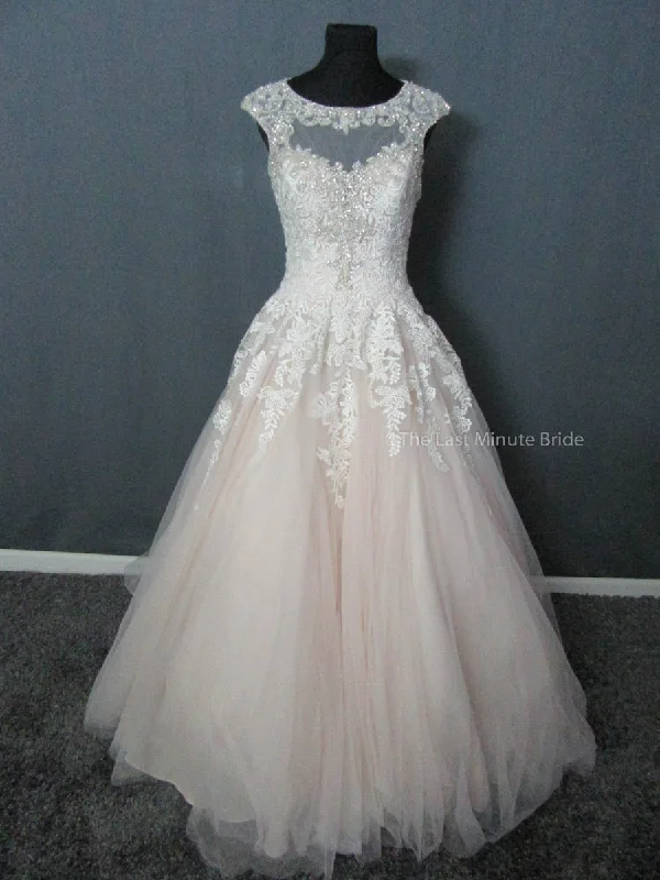 Stock Clearance Allure Bridals 9323