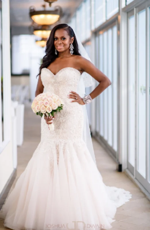 Deal Dash Allure Bridals 9275