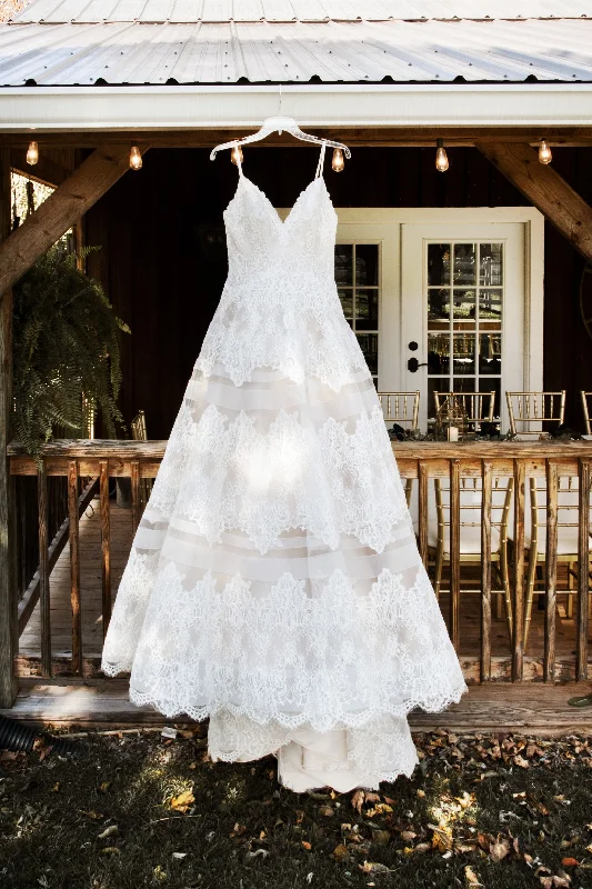 Deal of the Week Allure Bridals 9400