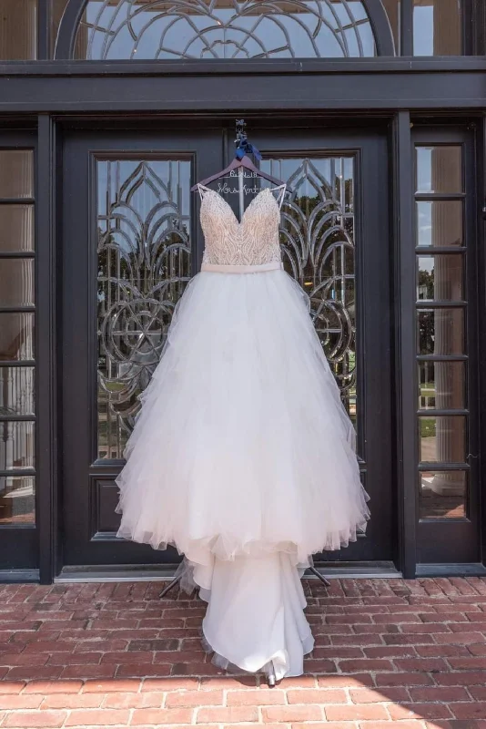 Final Clearance Allure Bridals 9425L