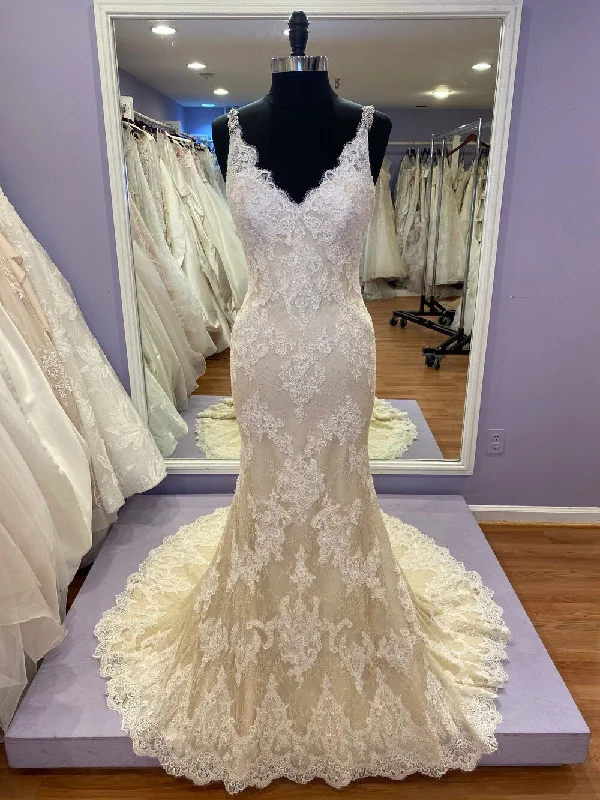 Customer Appreciation Sale Pronovias OSERA