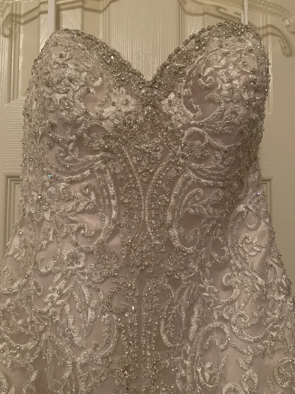 Major Savings Allure Bridals 9275