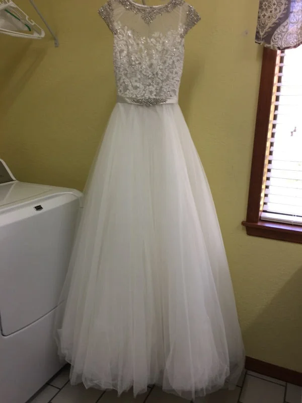 Flash Sale Allure Bridals 9301