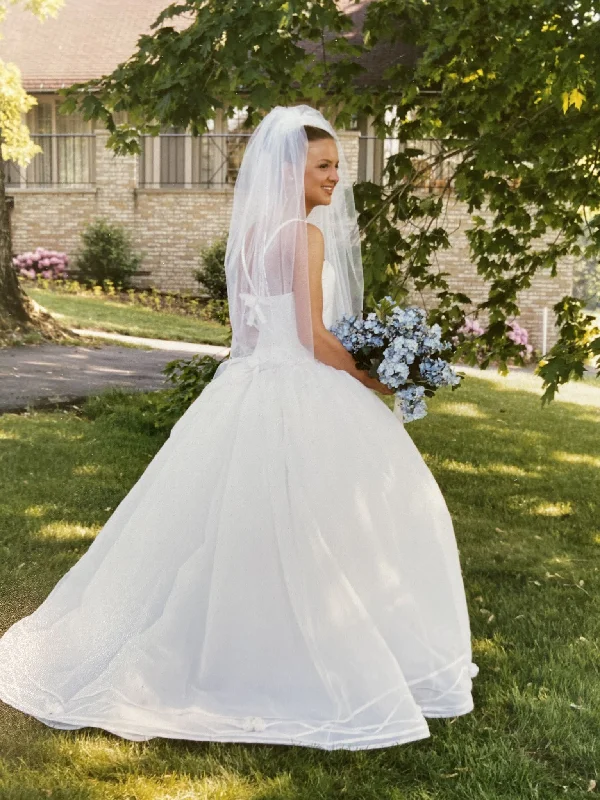Savings Galore Vera Wang Luxe