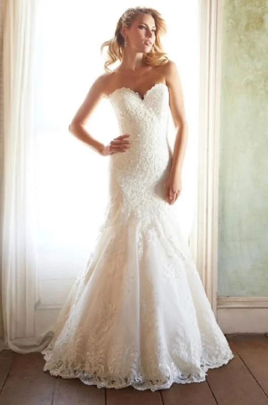 Members Only Allure Bridals 9302