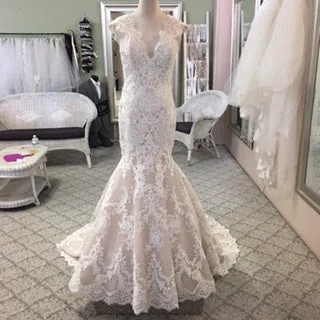 Price Reduction Allure Bridals 9320