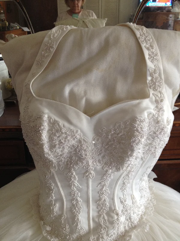 Don't Wait Other Appliqued Dress