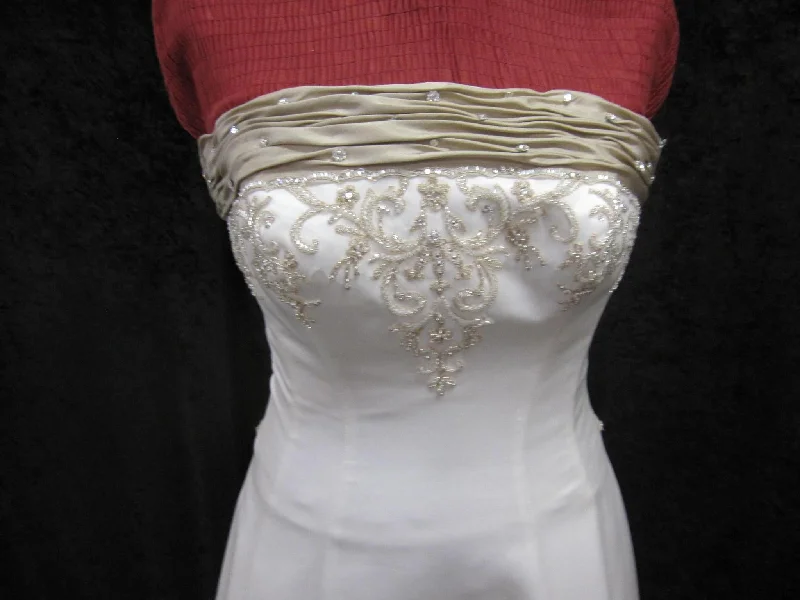 Buy Now Allure Bridals 9396T*