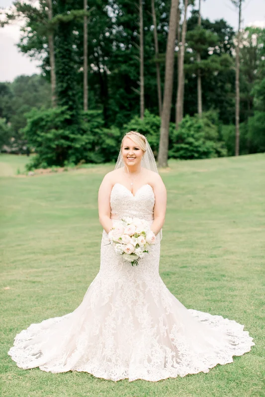 Limited Time Discount Allure Bridals 9368