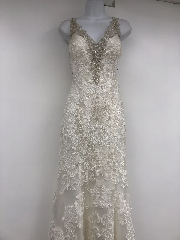 Sneak Peek Sale Allure Bridals 9316