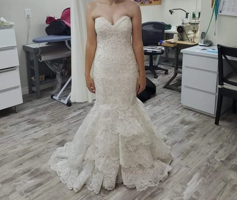 Weekend Deal Allure Bridals 9358