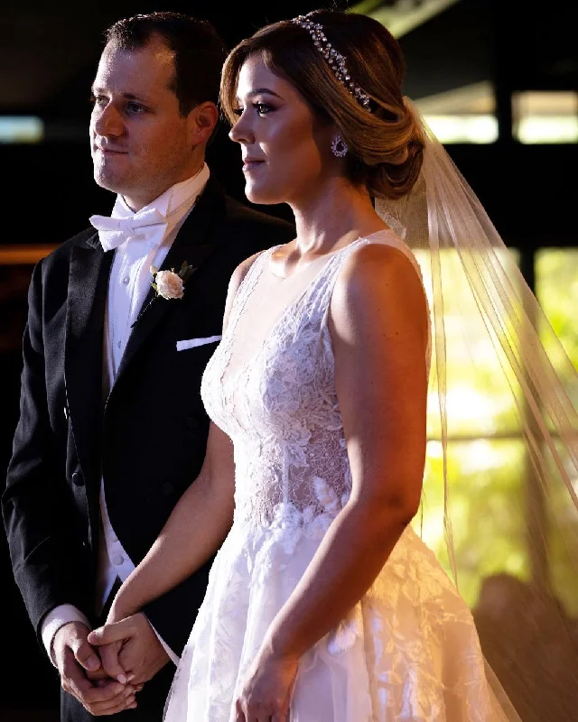 Early Access Monique Lhuillier Flutter Sleeve Embroidered Ballgown