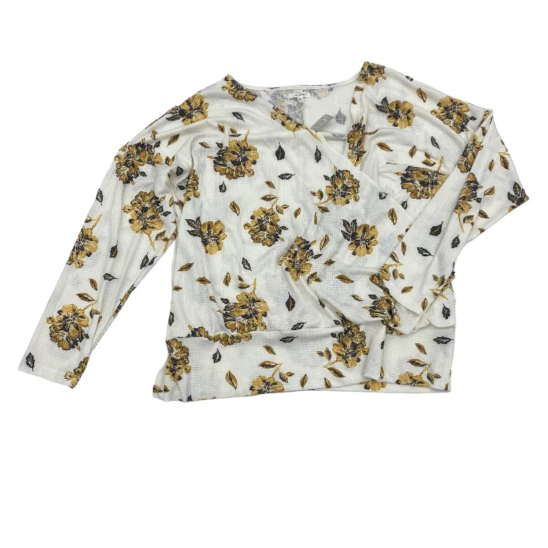 Weekend Flash Sale CREAM TOP LS by MAURICES Size:1