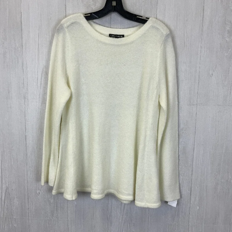 Markdowns Sweater By Cable And Gauge In Cream, Size: L