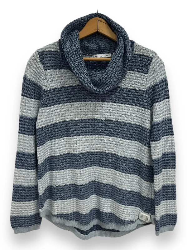 Discount Deals Sweater By Eight Eight Eight  Size: M