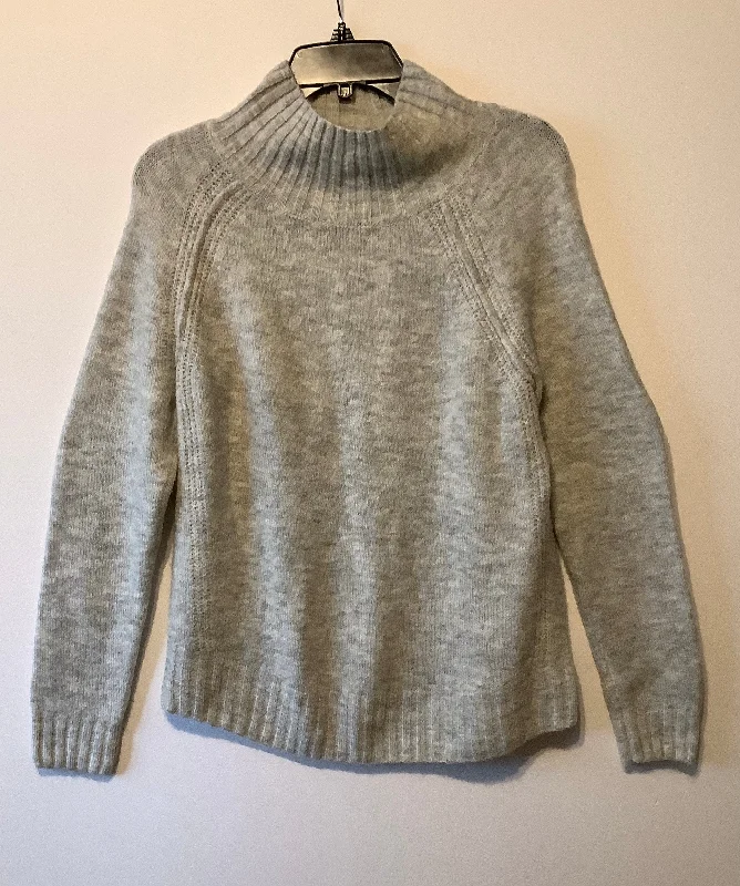 Online Only Sweater By Jones New York In Grey, Size: S
