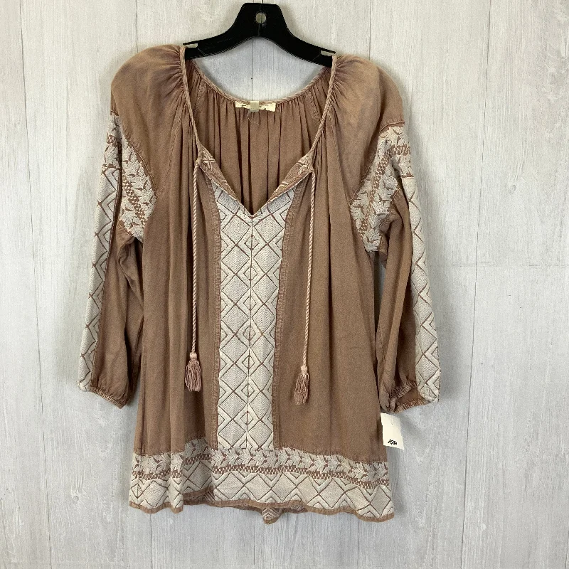 Crazy Savings Top Long Sleeve By Solitaire In Pink, Size: M