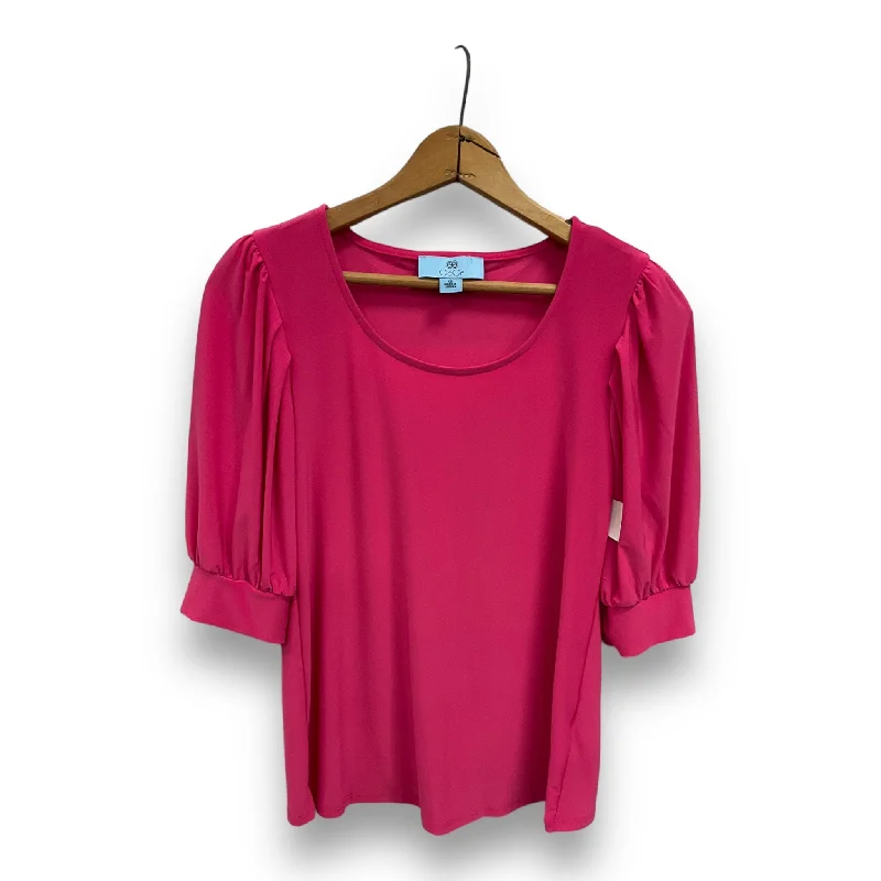Sale Event Top Short Sleeve Basic By Cece  Size: Xs