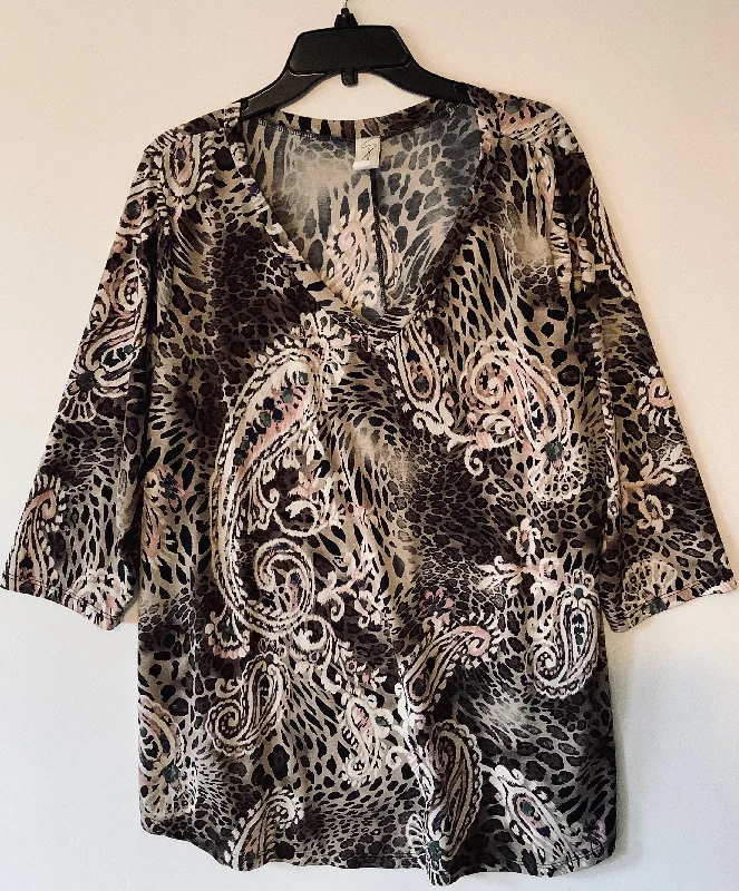 Price Rollback Top Short Sleeve By Cmc In Animal Print, Size: 2x