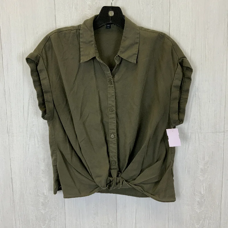 Markdowns Top Short Sleeve By Express In Green, Size: S
