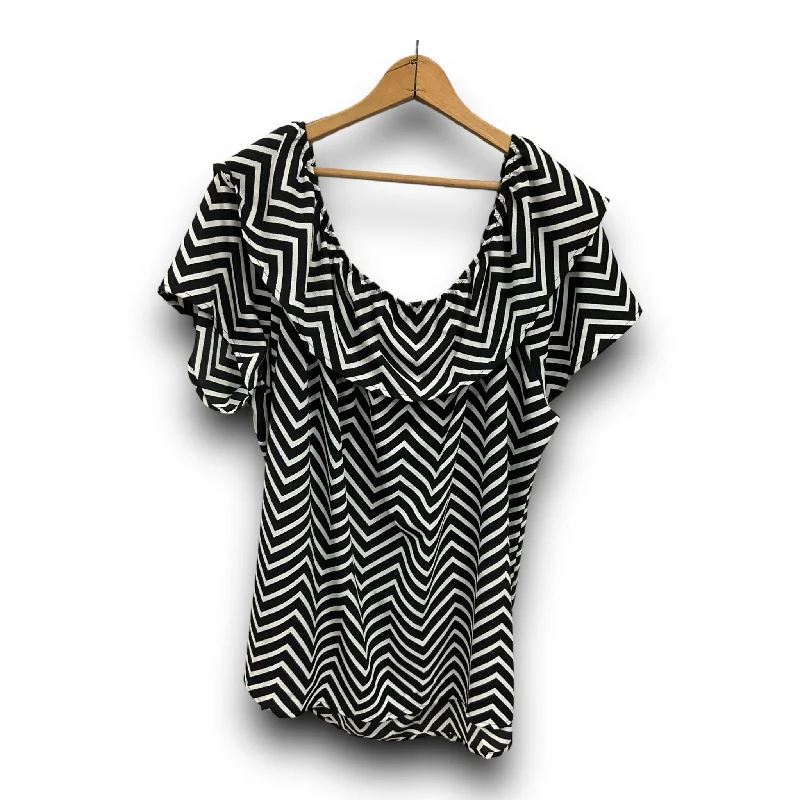 Exclusive Access Top Sleeveless By Roz And Ali  Size: 3x