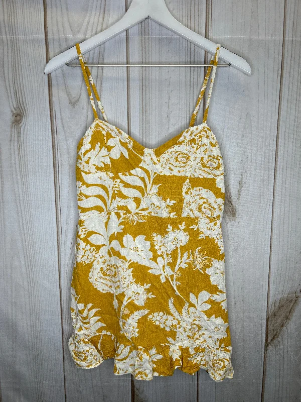 Extra Discounts Top Sleeveless By Wild Fable  Size: S
