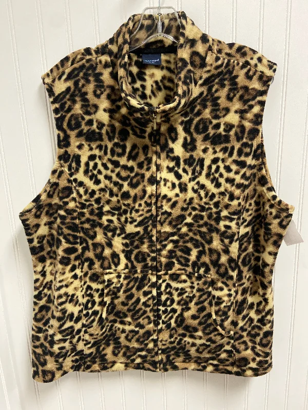 Massive Deals Vest Fleece By West Bound In Animal Print, Size: L