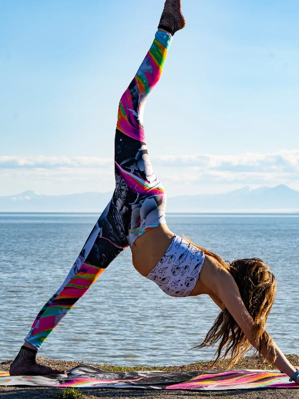 New Markdowns Cornerstone Leggings