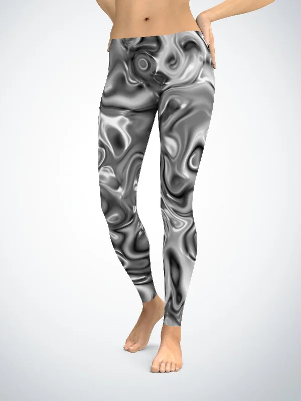 Online Exclusive Liquid Metal Leggings
