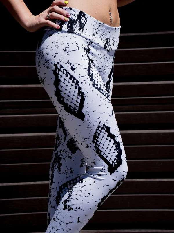 Last Chance Snake Skin (White) Leggings